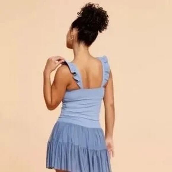 NWT! Blogilates 1X Troposphere Romantic Ruffle Active Tank Top - Picture 2 of 7